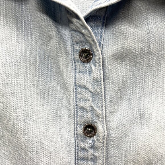 J Jill Blue Light Wash Denim Over-Shirt, Medium, Cotton Chambray Metal Buttons - Picture 3 of 10